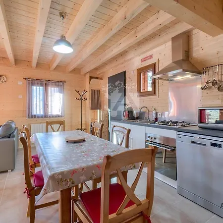 Dom wakacyjny Chalet L'estive *